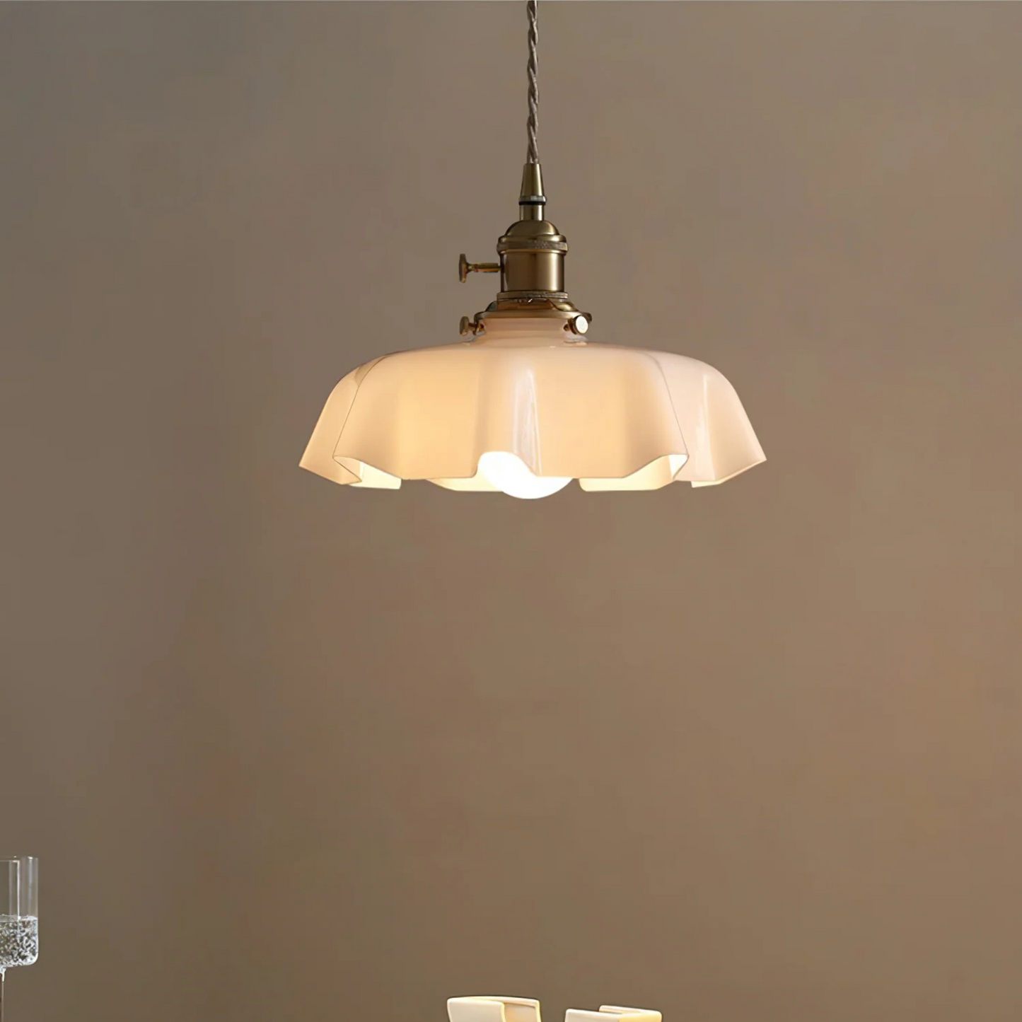 White Flower Pendant Lamp