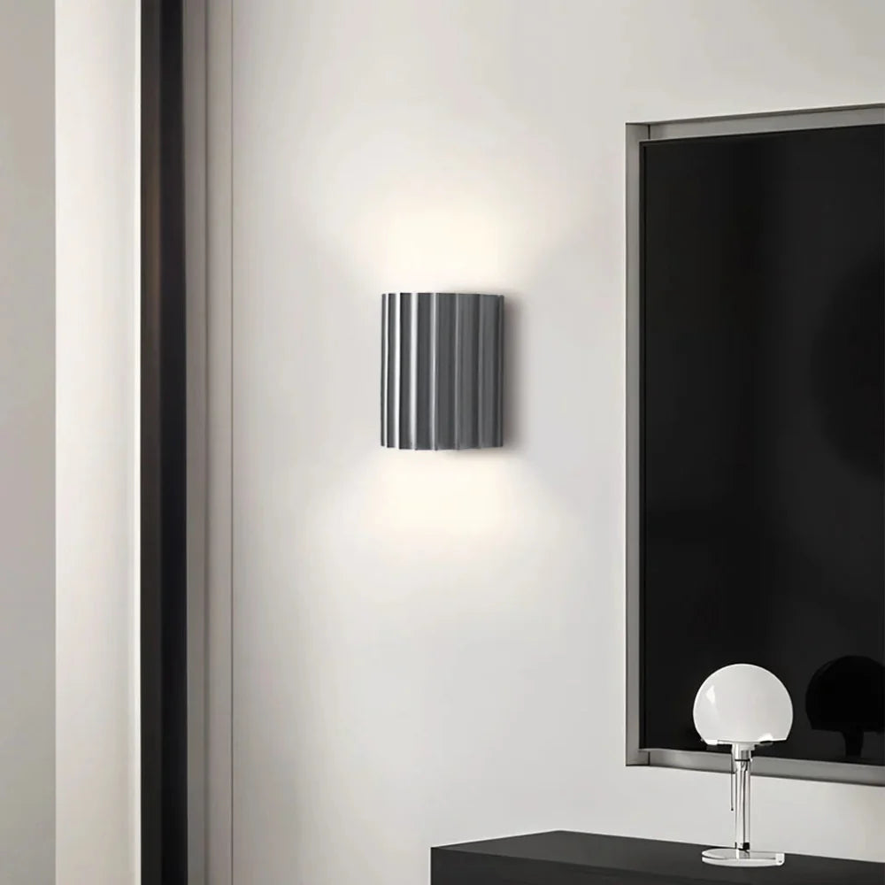 Pleat Wall Lamp