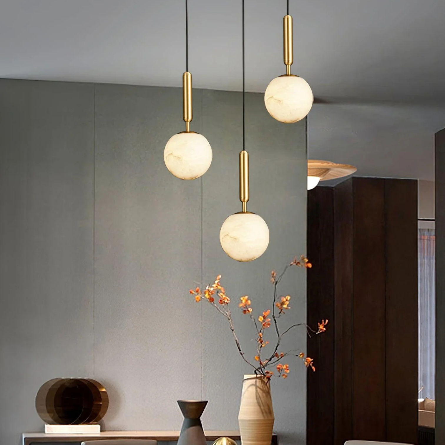 Golden Ball Alabaster Pendant Lamp